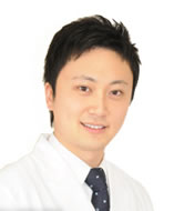 歯科医師 : 森数 祐輔