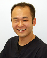 院長 : 広田 敦哉