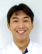 副院長 : Dr. 篠山