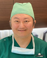 歯科医師 : 島田 健一郎