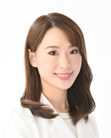 院長 : 前田 梢