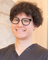 理事長 : 荒木 泰博