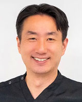 院長 : 鎌倉 聡