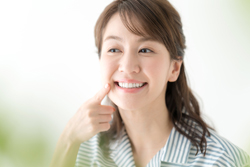 後戻りを防止するための保定期間へ