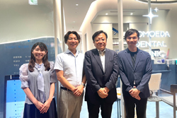 九州歯科大学名誉教授の細川隆司先生がインプラント治療を指導