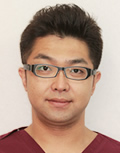院長 : 松岡 孝治