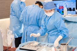 ʣ���Υ����åդˤ�륤��ץ��ȼ��