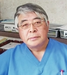院長 : 亀澤 千博