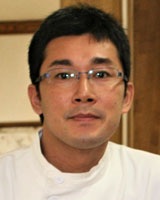 副院長 : 江口 大輔