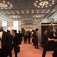 関連企業の展示・販売ブース