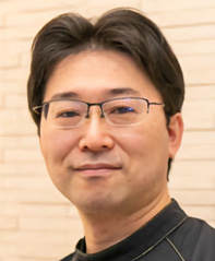 院長 : 戸川 寛