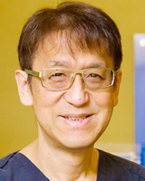 院長 : 水木 信之