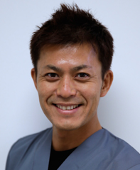 院長 : 長谷川 伸司