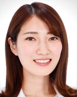 歯科医師 : 小田 由香里
