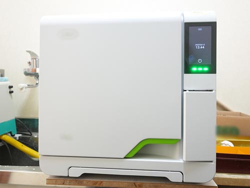 �����ȥ��졼��