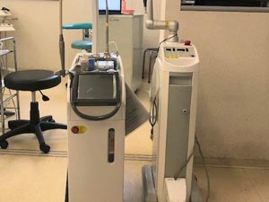レーザー治療器