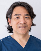 院長 : 宮城 英生