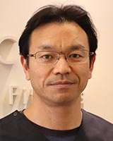 歯科医師 : 稲田 良樹