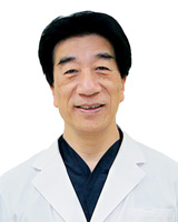 院長 : 岡田 隆夫