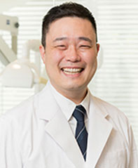 院長 : 筒井 隆史
