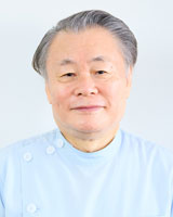 院長 : 船越 栄次