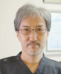 院長 : 太田 一伸
