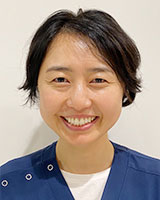 麻酔担当歯科医師:山井 佳子