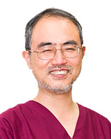 院長 : 唐木 俊英