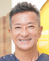 理事長・歯学博士 : 臼井 龍一