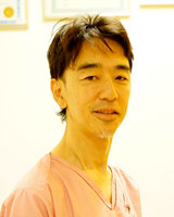 院長 : 吉田 松平