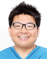 院長 : 小嶋 允郎