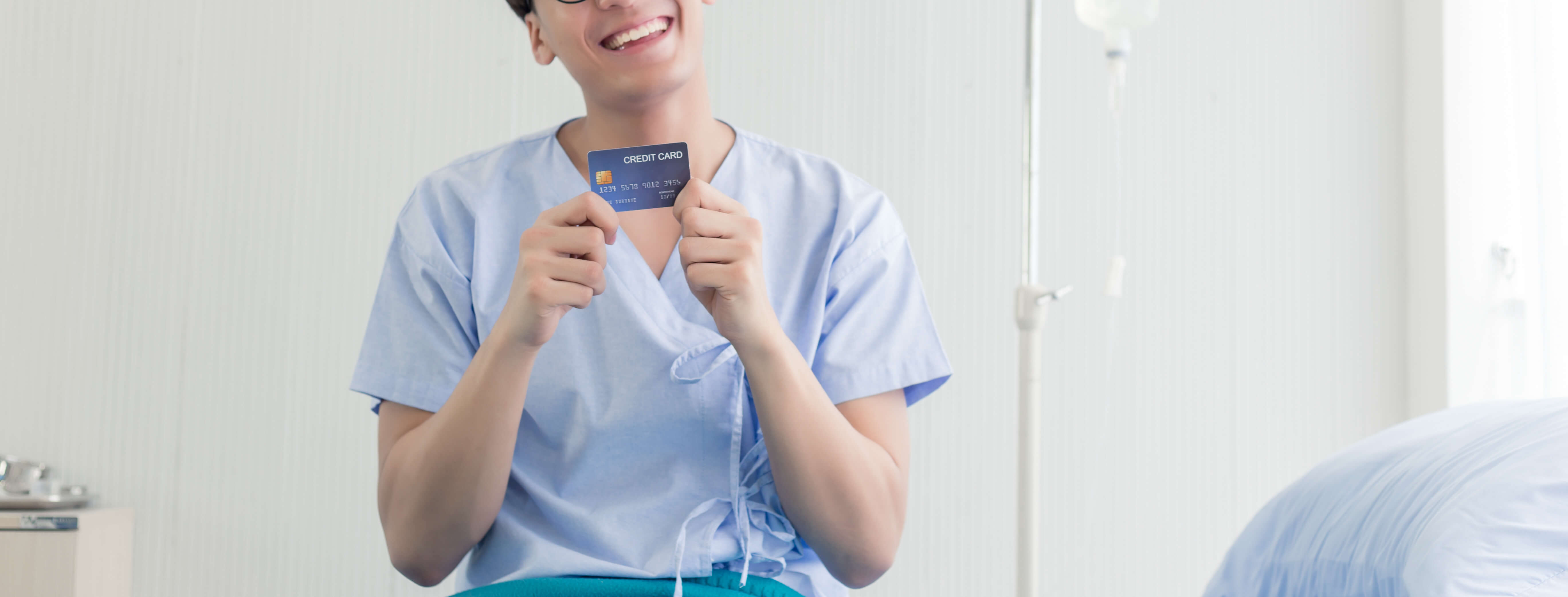 インプラント　高い