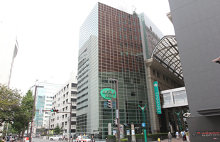 エルガーラホール